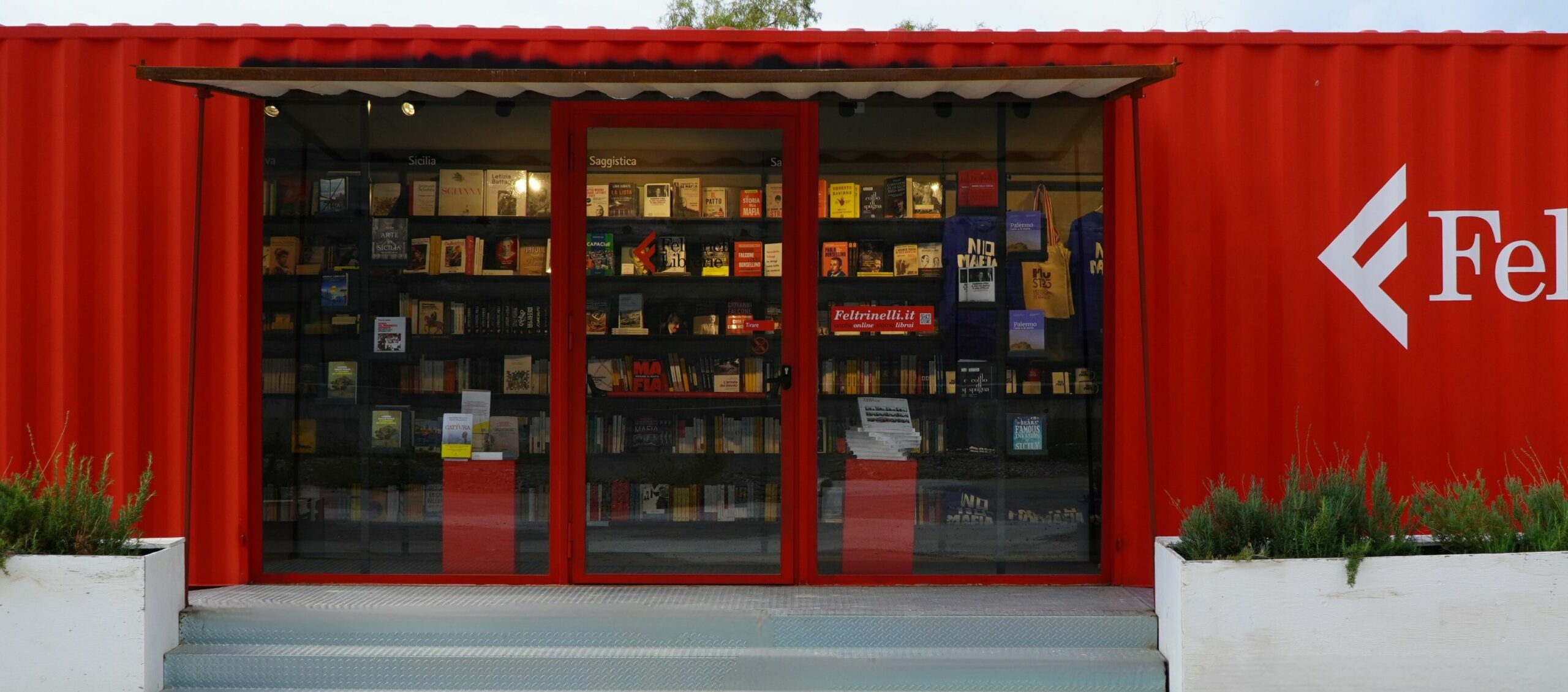 Feltrinelli capaci