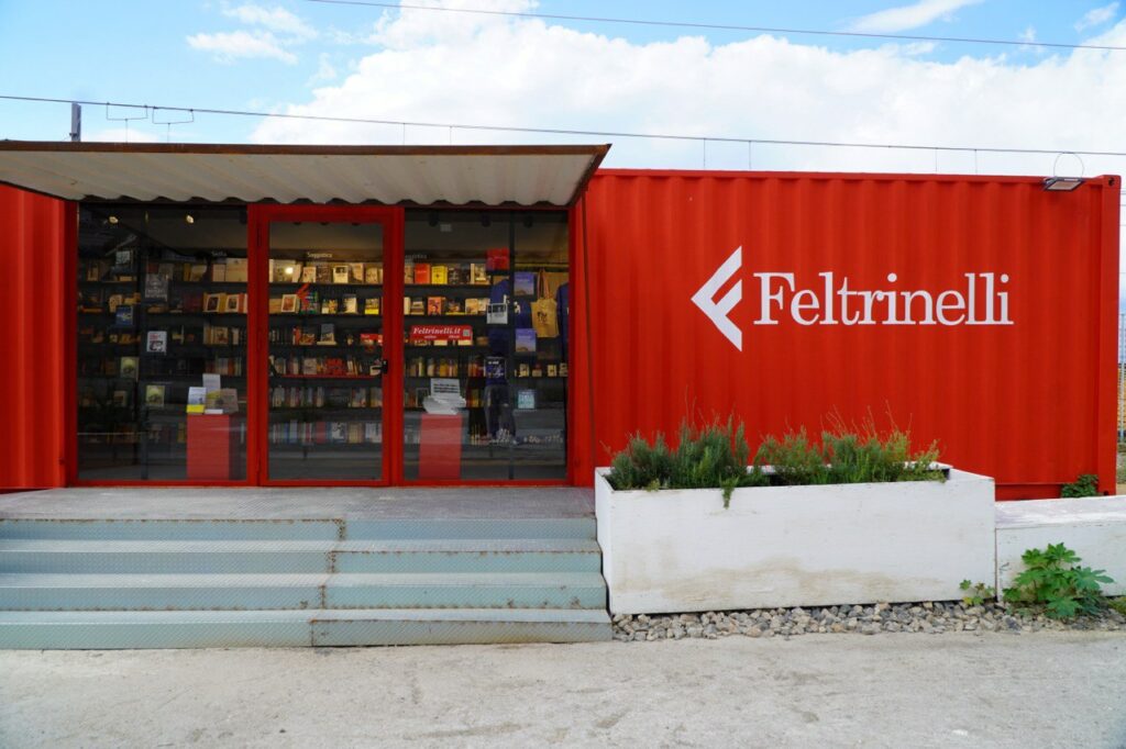 libreria Feltrinelli capaci